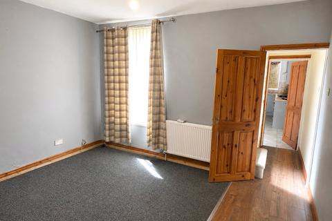 3 bedroom end of terrace house for sale, Sladefield Road, Birmingham, West Midlands, B8