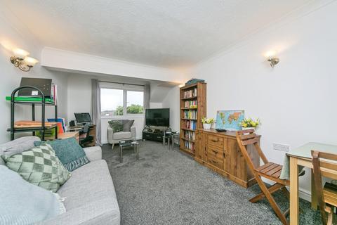 1 bedroom flat for sale, Conway Road, Colwyn Bay, Conwy, LL29