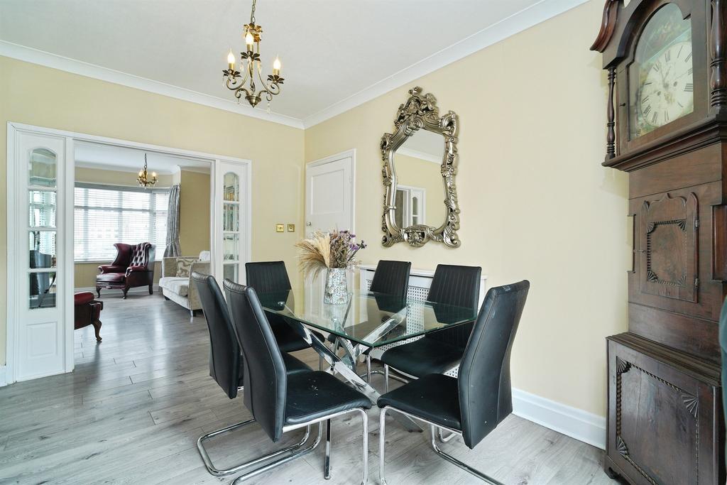 House in Solihull - More