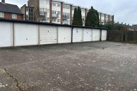 Garage to rent, Western Way, Letchworth Garden City SG6