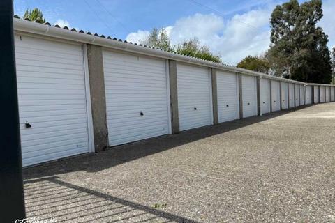 Garage to rent - Critchfield Road, Bosham PO18