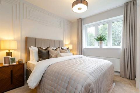4 bedroom detached house for sale, Kempshott Hill, Kempshott, Basingstoke
