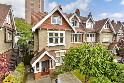 Cedar Road, Sutton SM2