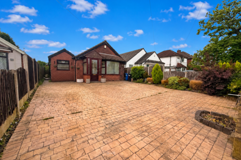 undefined, Turves Road, Cheadle Hulme, Cheadle, SK8 6AE