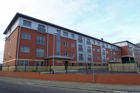 2 bedroom flat to rent, Mercer Street, Preston PR1