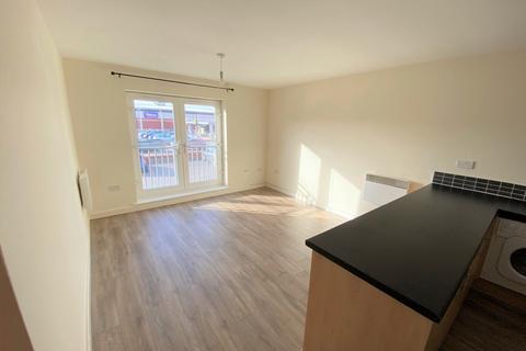2 bedroom flat to rent, Mercer Street, Preston PR1