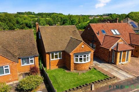3 bedroom detached bungalow for sale, Holmley Bank, Dronfield S18