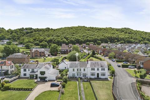 3 bedroom end of terrace house for sale, The Promenade, Penclawdd, Swansea