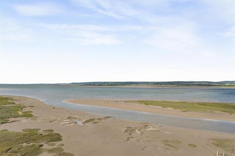 3 bedroom end of terrace house for sale, The Promenade, Penclawdd, Swansea