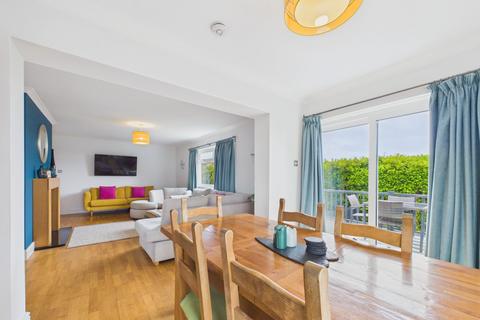 4 bedroom detached bungalow for sale, Llanungar Lane, Solva, SA62