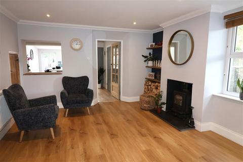 3 bedroom semi-detached house for sale, Kensington Villas, Clarbeston Road, Haverfordwest