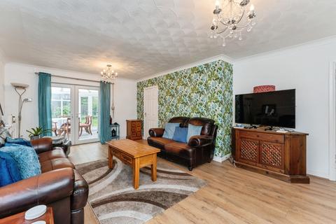 3 bedroom terraced house for sale, Grappenhall Road, Great Sutton, Ellesmere Port, Cheshire, CH65