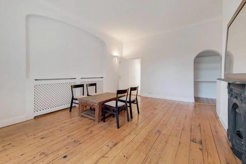 2 bedroom apartment for sale, Mornington Crescent, Camden, NW1