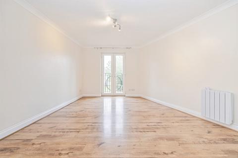 1 bedroom apartment for sale, Norbury Avenue, Watford