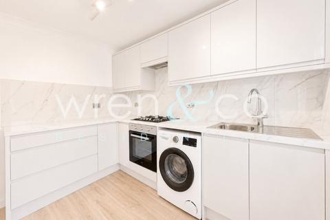 2 bedroom flat to rent, 66 Sutherland Avenue, London W9