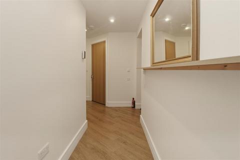 2 bedroom apartment for sale, Minster Drive, Herne Bay