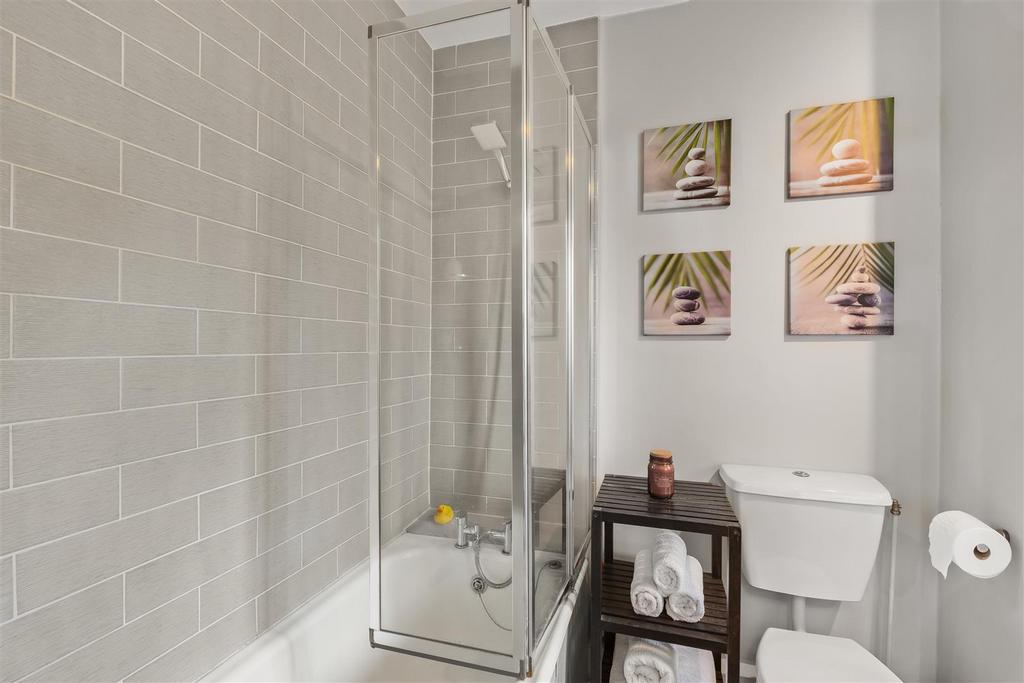 Bathroom, Macdonald House, Eden Harper SW11