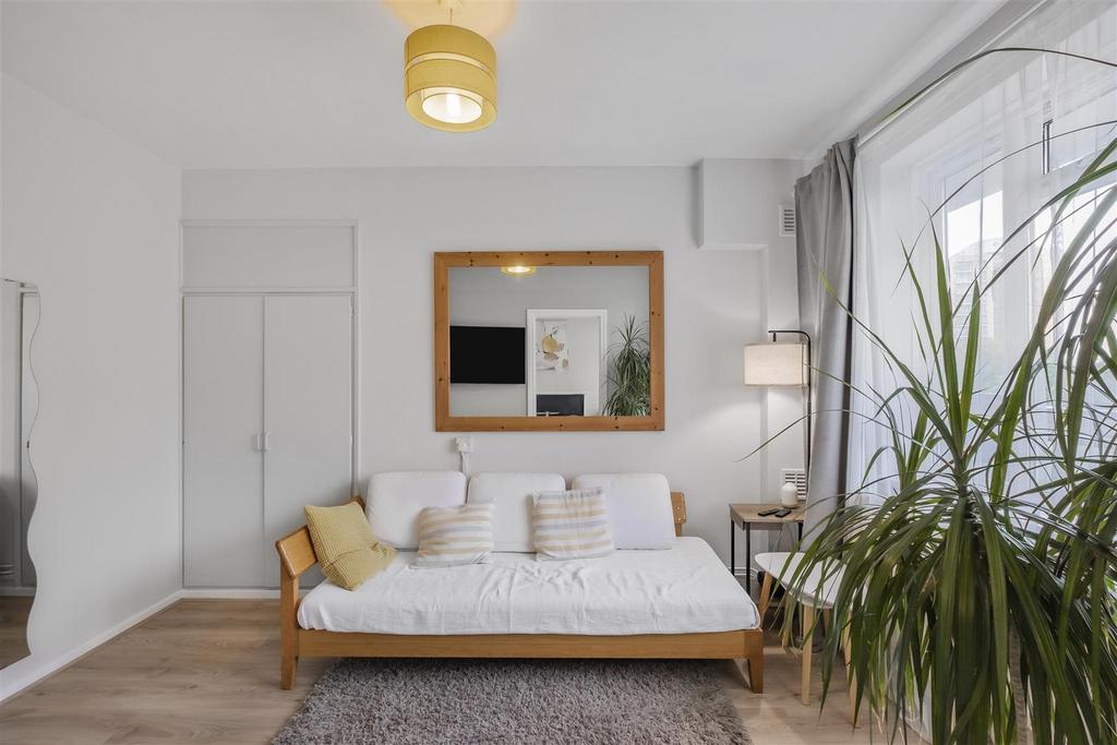 Reception, Macdonald House, Eden Harper SW11