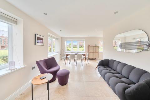 undefined, Marlborough Drive, Bushey WD23