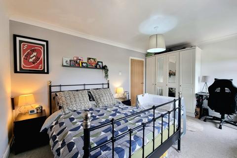 3 bedroom terraced house for sale, Sea View, Cefn Cribwr, CF32