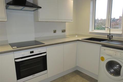 2 bed flat/apartment for rent in Charlotte Street, LEAMINGTON SPA, CV31