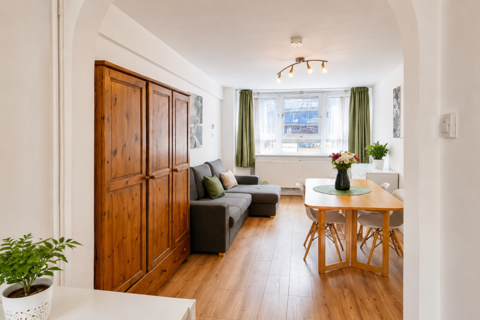 3 bedroom flat to rent, Babington Court, London, London, London, WC1N
