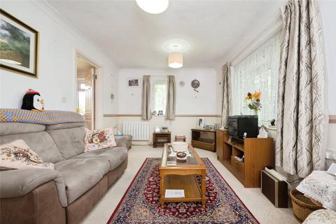 2 bedroom flat for sale, Wide Lane, Southampton, Hampshire, SO18