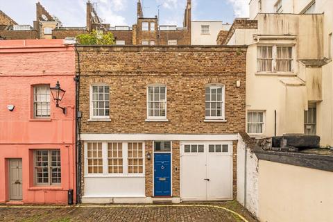 3 bedroom terraced house for sale, Gloucester Mews, London W2