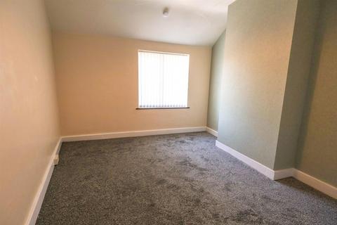 1 bedroom flat to rent, Evesham Road, Redditch