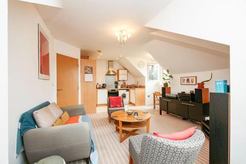 1 bedroom apartment for sale, Olympian Court, York
