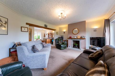 4 bedroom semi-detached bungalow for sale, Winsford Road, Cholmondeston