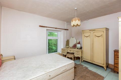 3 bedroom detached house for sale, Brynymor Road, Gowerton, Swansea