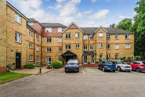 undefined, South Street, Epsom