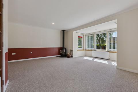 4 bedroom detached bungalow for sale, Colenhaugh, Stormontfield, PH2