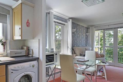undefined, Village way, Ilford, IG6 1RA