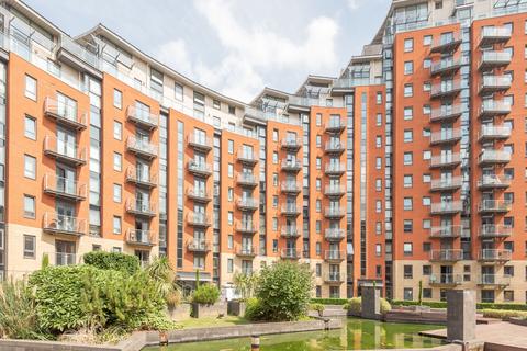 Flat - Faroe, City Island, Gotts Road, Leeds LS12