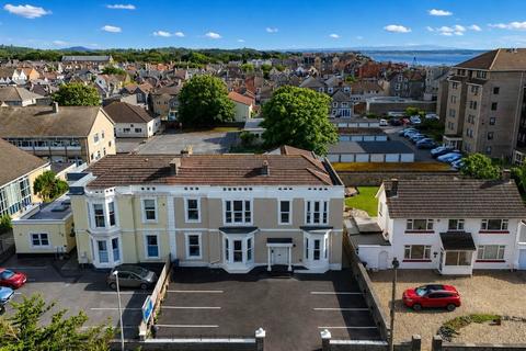 2 bedroom flat for sale, *Ellenborough Park South*Superb Location*2 Double Bedrooms*Newly Refurbished*Allocated Parking