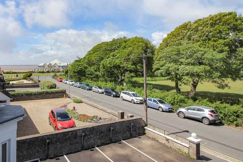 2 bedroom flat for sale, *Ellenborough Park South*Superb Location*2 Double Bedrooms*Newly Refurbished*Allocated Parking