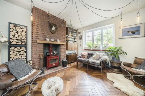 undefined, Wallflower Street, London W12