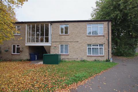 1 bedroom apartment to rent, Lichfield Road, Cambridge CB1