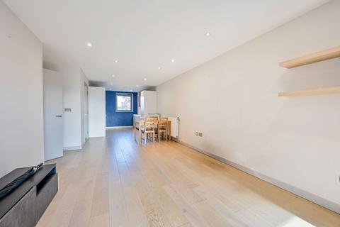 undefined, Singapore Road, Ealing, London, W13