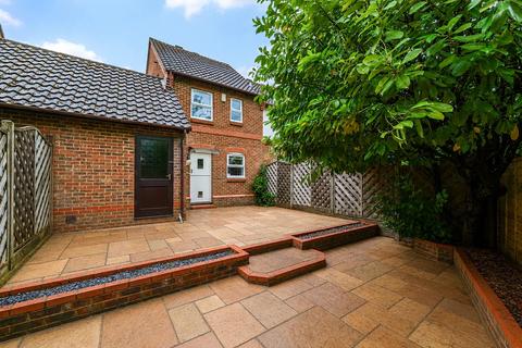 2 bedroom semi-detached house for sale, Ockley Court, Guildford, GU4