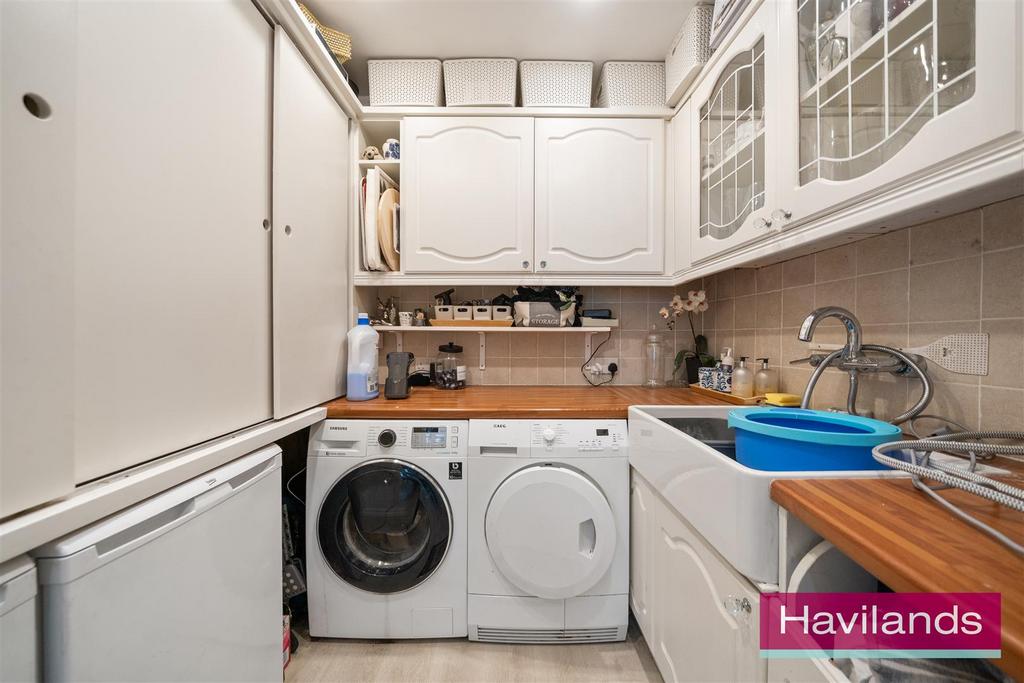 Utility room, utility