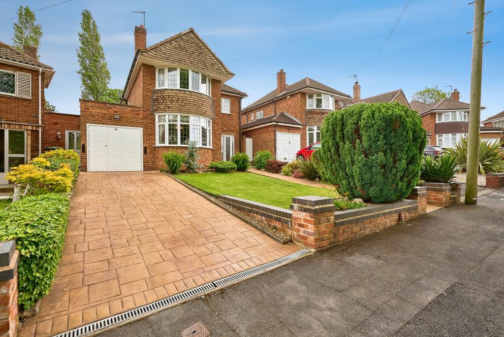 3 bedroom detached house for sale