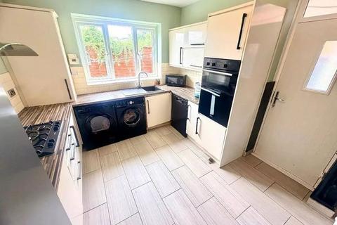 undefined, Bowman Crescent, Ashton-under-Lyne, Greater Manchester, OL6 6PY