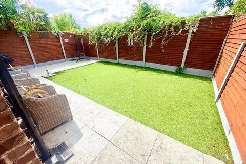 undefined, Bowman Crescent, Ashton-under-Lyne, Greater Manchester, OL6 6PY
