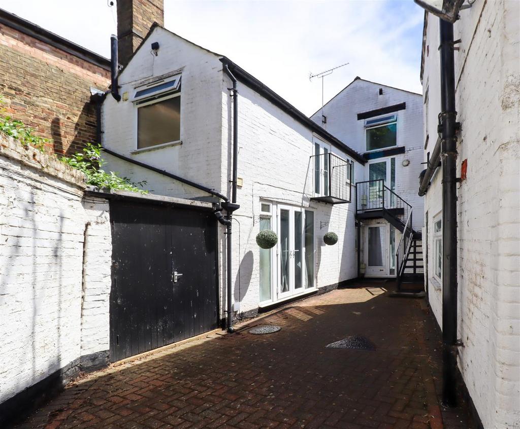 1 bedroom flat to rent