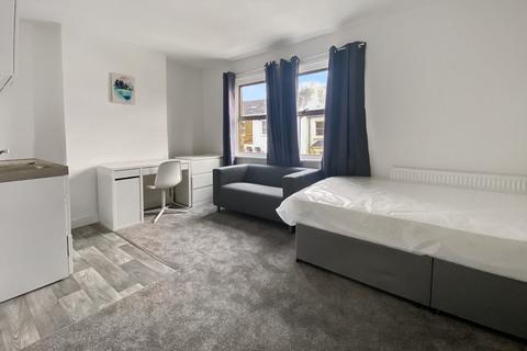 1 bedroom in a house share to rent, Bullingdon Road, Oxford, OX4