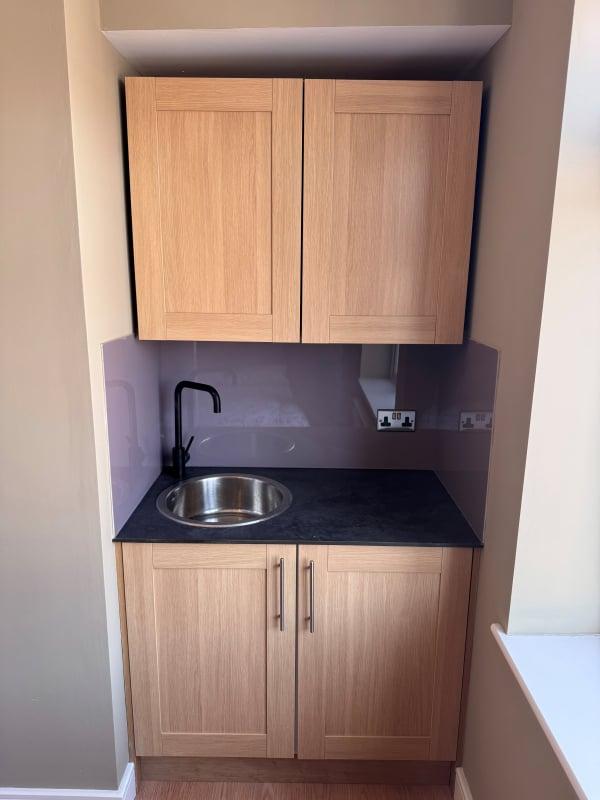 Apartment in Leicester, Knighton Fields - View 2