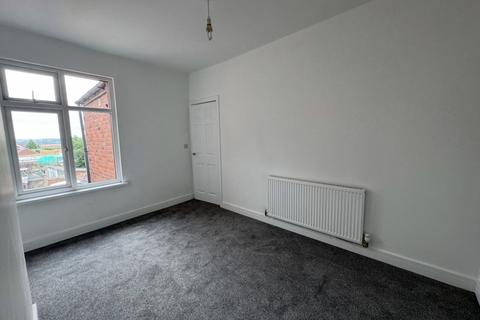 2 bedroom terraced house to rent, Doncaster Road, Rotherham, S63